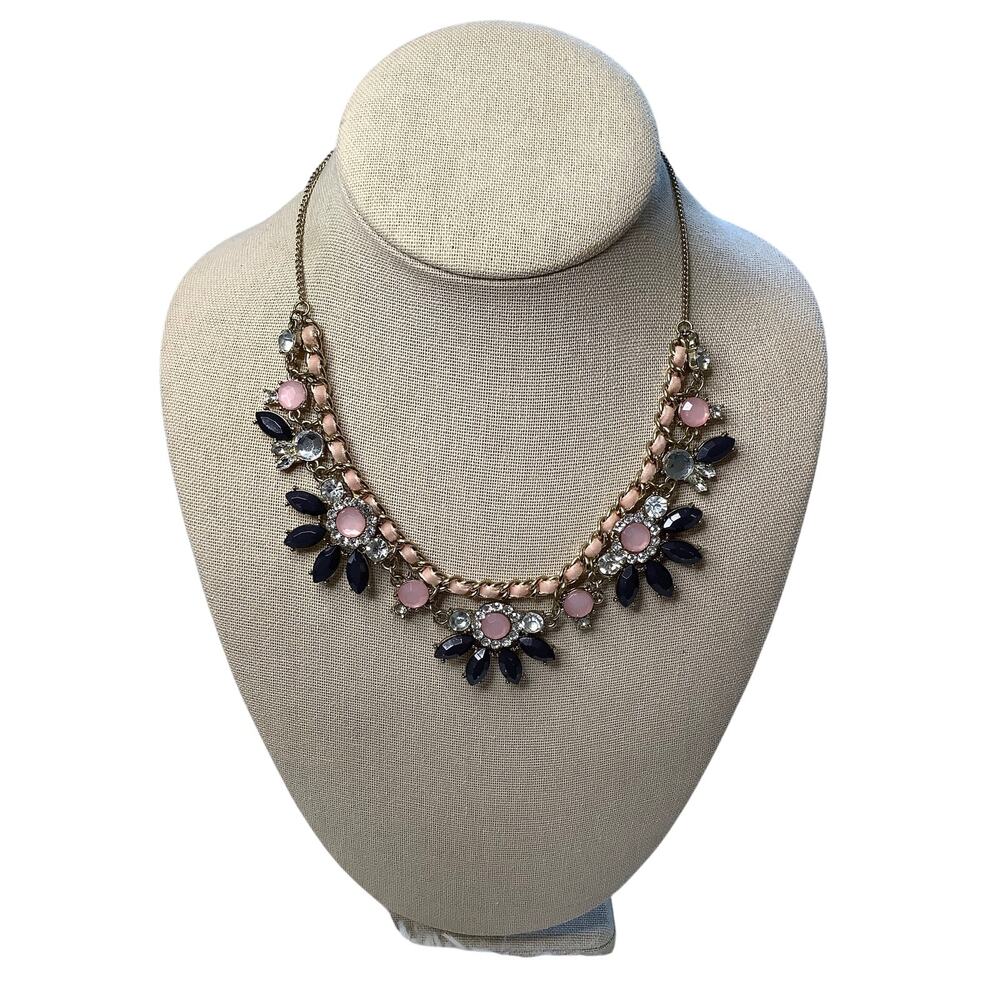 Liz Claiborne Gold Tone Pink Black Rhinestone Floral Statement Necklace F10-37